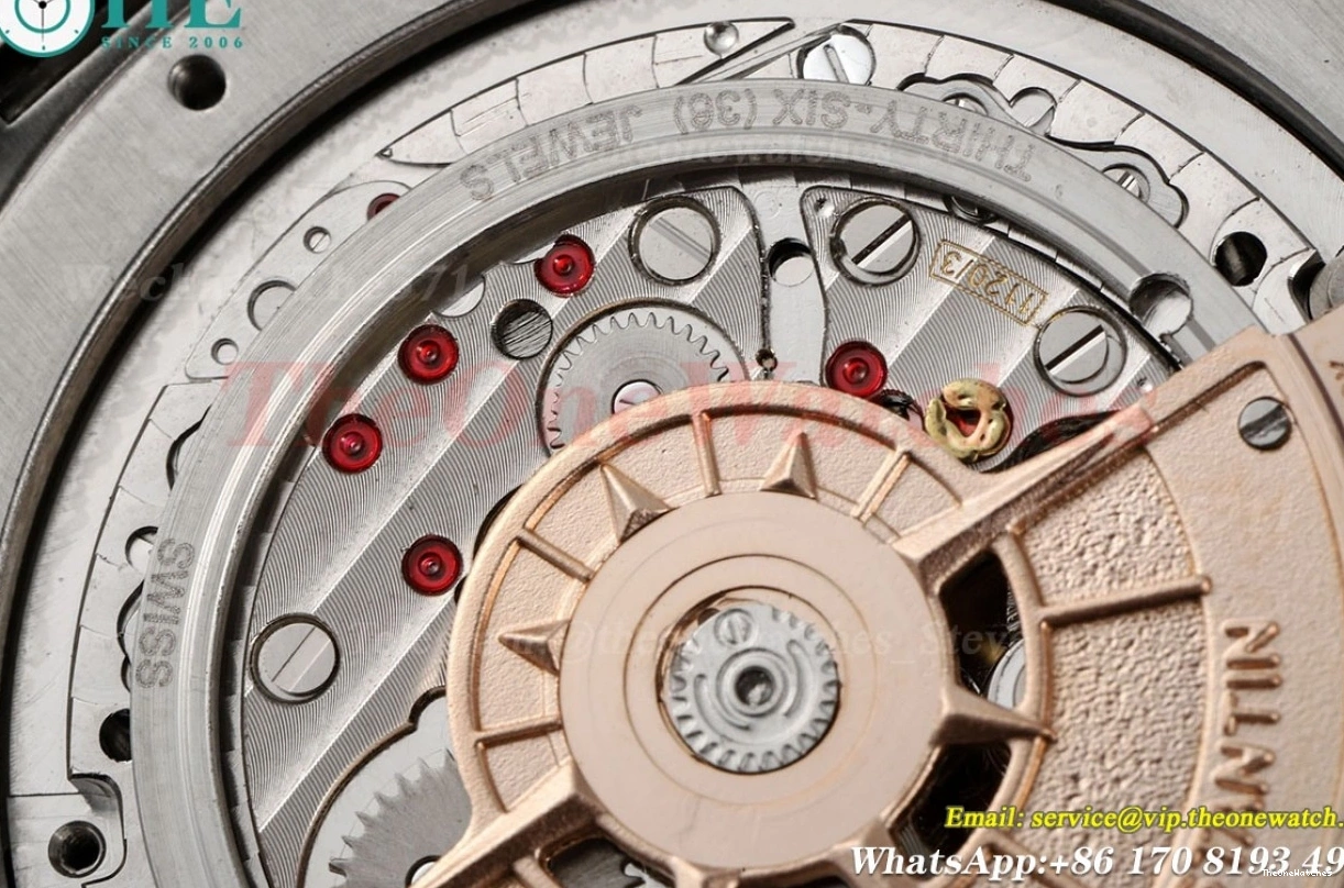 White SS Calendar SS Stk Overseas 4300V A1120 8F Perpetual 0202